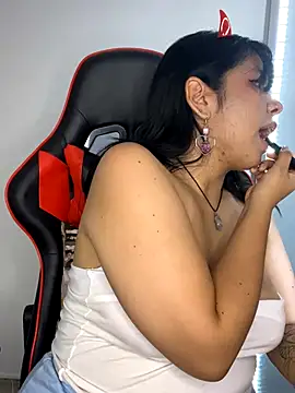 _Bella_7's cam snapshot