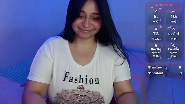 Alyson_17's cam snapshot