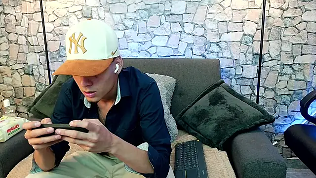 Bastiaan_28's cam snapshot