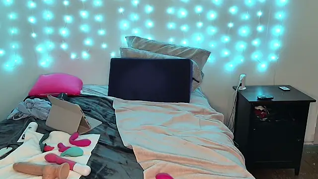 luvely_gurl's cam snapshot