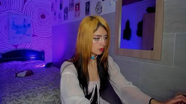 princesita_valija_'s cam snapshot