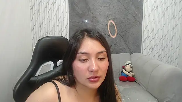 Ivony18_b's cam snapshot