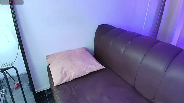 Luna_Vex's cam snapshot