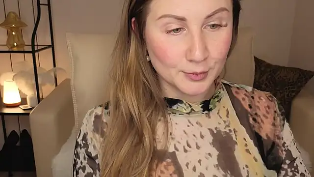 Helens_love's cam snapshot