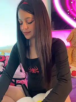 LucyEvans_'s cam snapshot