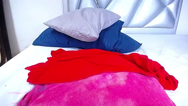 goldenn_ass1's cam snapshot