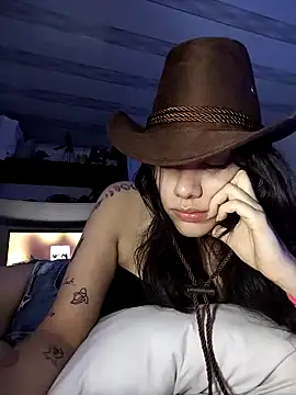 emmii_cute's cam snapshot