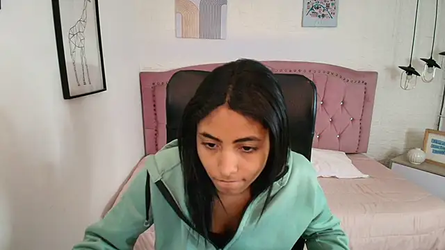 shaneelle's cam snapshot