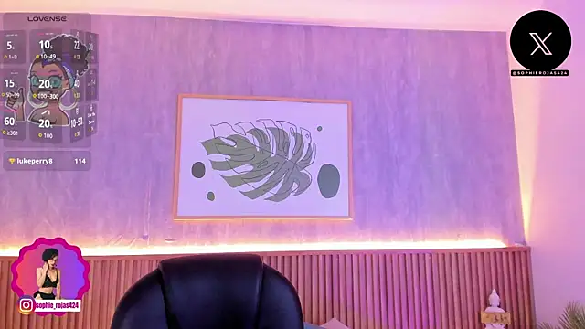 sophie_rojas's cam snapshot