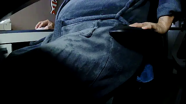 suedel65's cam snapshot