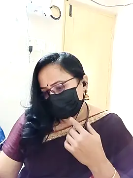 Ananya_flower's cam snapshot