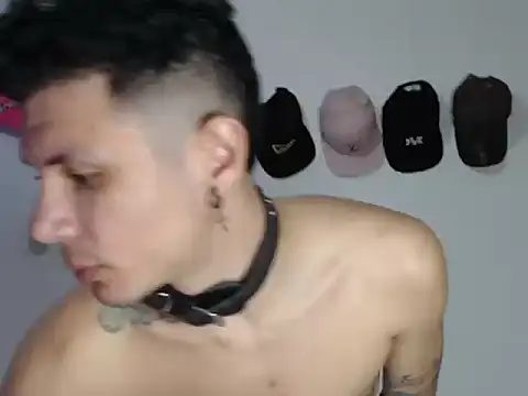 damiansexyboy69's cam snapshot