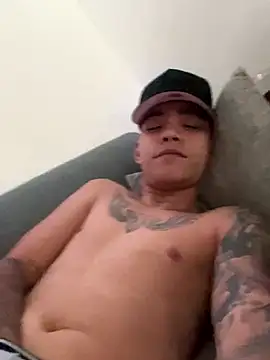 Scott_hots69's cam snapshot