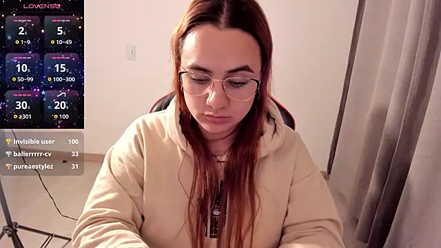 maryluna95's Stripchat show and profile