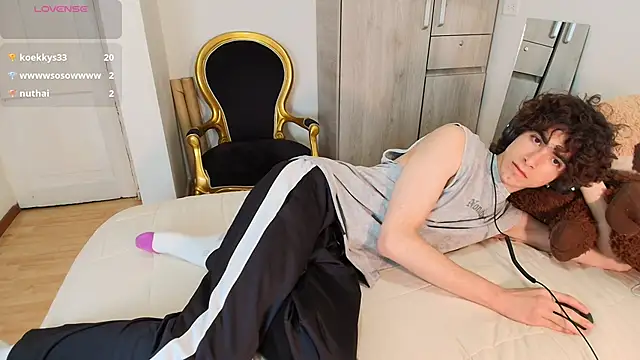 Nude_Boy18 live sex cam