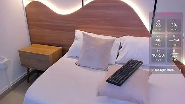 mia_collins96 live sex cam