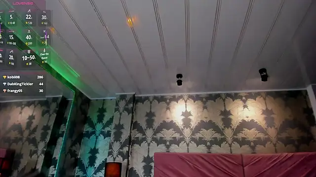 Gina_77 live sex cam