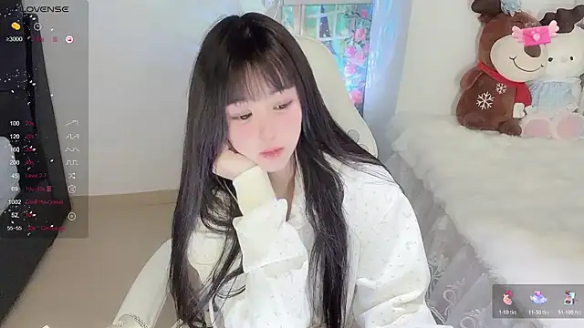 yuii-7 live sex cam