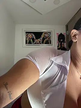 linatarens live sex cam