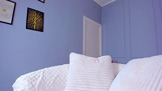 Awww_Ella live sex cam