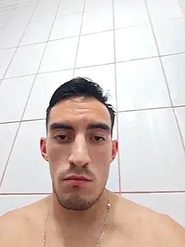 TommyMomentum live sex cam