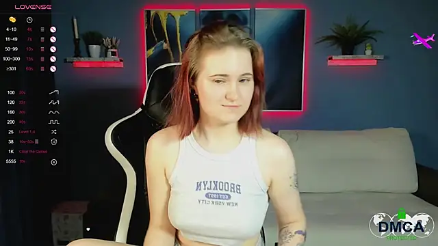 Roxy_foxi's cam snapshot