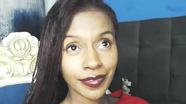 Aliis_Love's cam snapshot