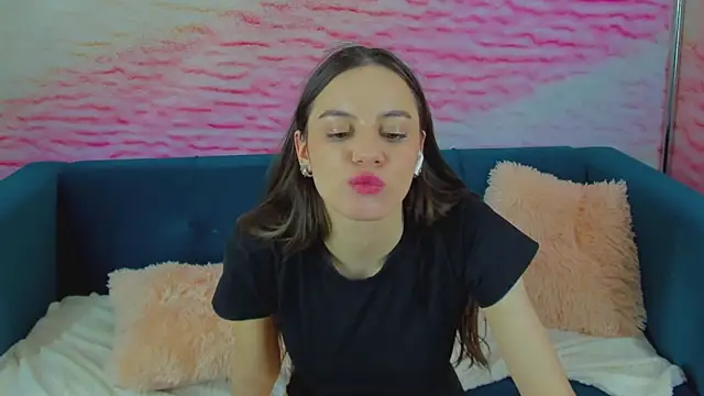 bloom_faye's cam snapshot