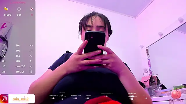 mia_johns_ live sex cam