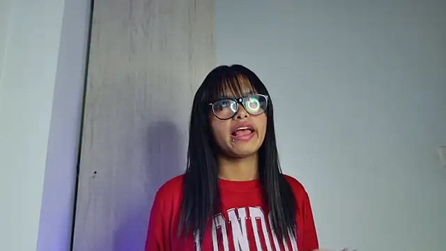 miamiller188's cam snapshot