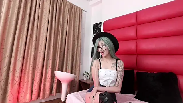 oliviamonroe's cam snapshot