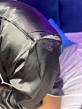 Leo_Savage_'s cam snapshot