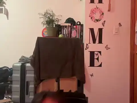 tinydaisy21's cam snapshot