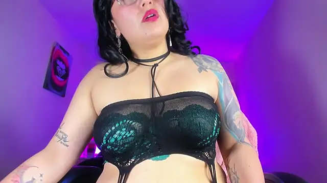 tamara_rouse1's cam snapshot