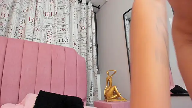 Veronica_Mae's cam snapshot