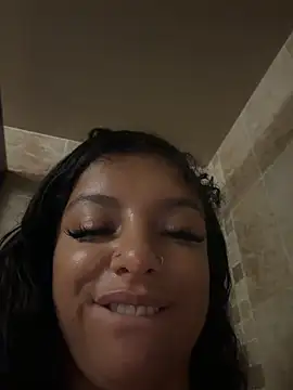 allybluee777's cam snapshot