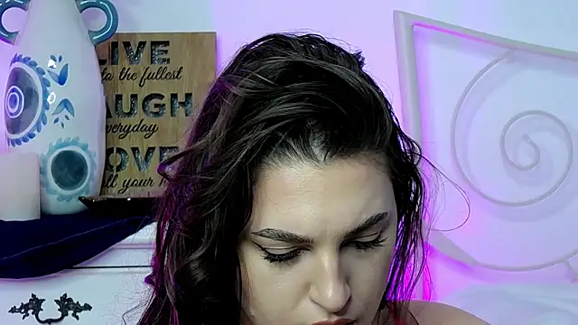 EveHyde's cam snapshot