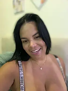 AliceStarshine's cam snapshot