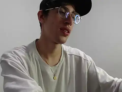 Dio__morningstar's cam snapshot