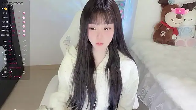 yuii-7's cam snapshot