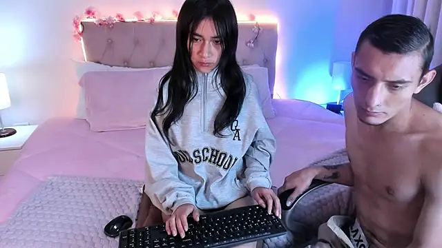 Lia_Steven's cam snapshot