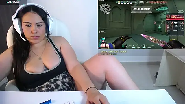 Sunny_Gamer7's cam snapshot