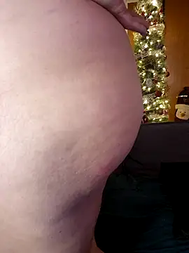 wildyoungNhorny's cam snapshot