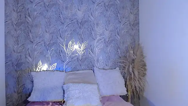 isabellaj28's cam snapshot