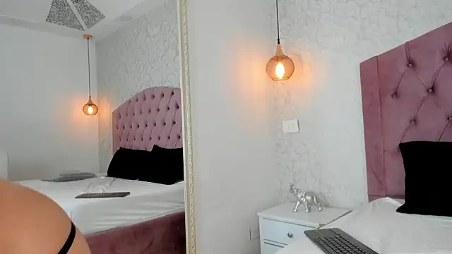 Lea_Reed's cam snapshot