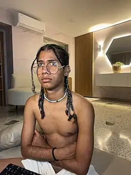 Maxim-Walker's cam snapshot