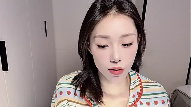 yuyu-33's cam snapshot