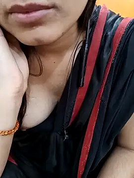 CuteSarikaLIVE's cam snapshot