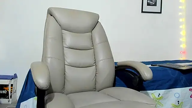 babymaik's cam snapshot