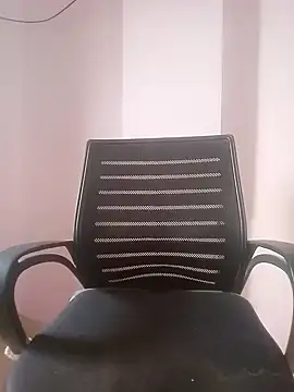 pari_rani7's cam snapshot